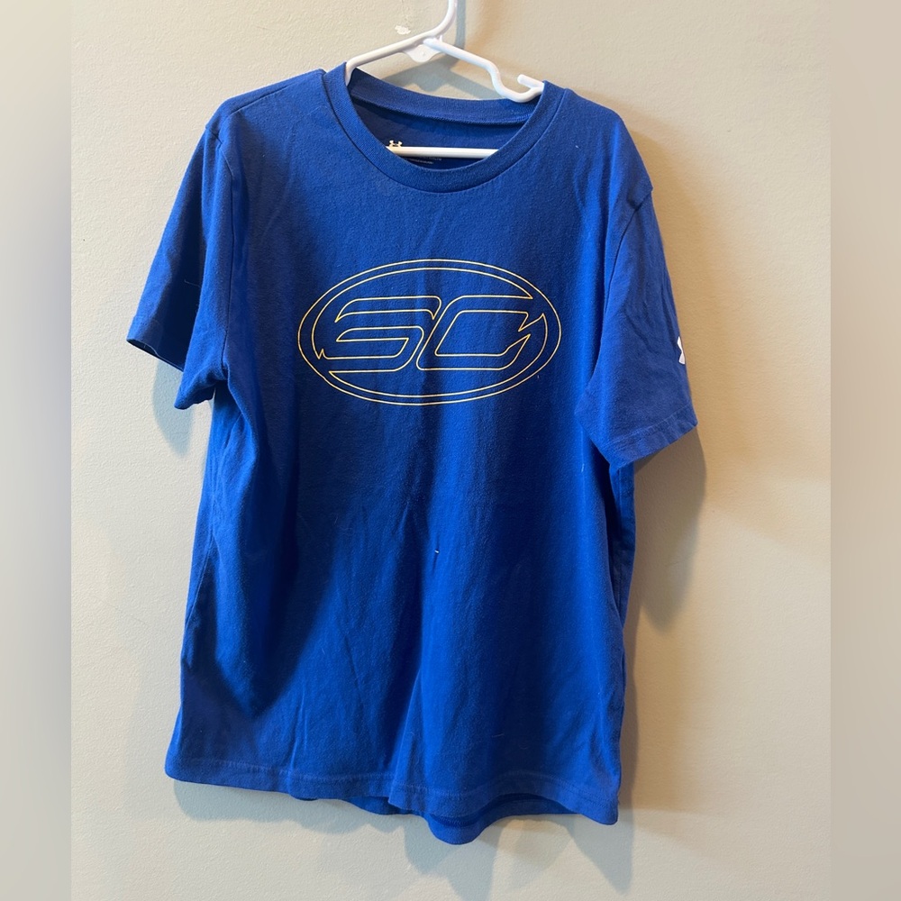 Boys Under Armour Steph Curry blue shirt YM